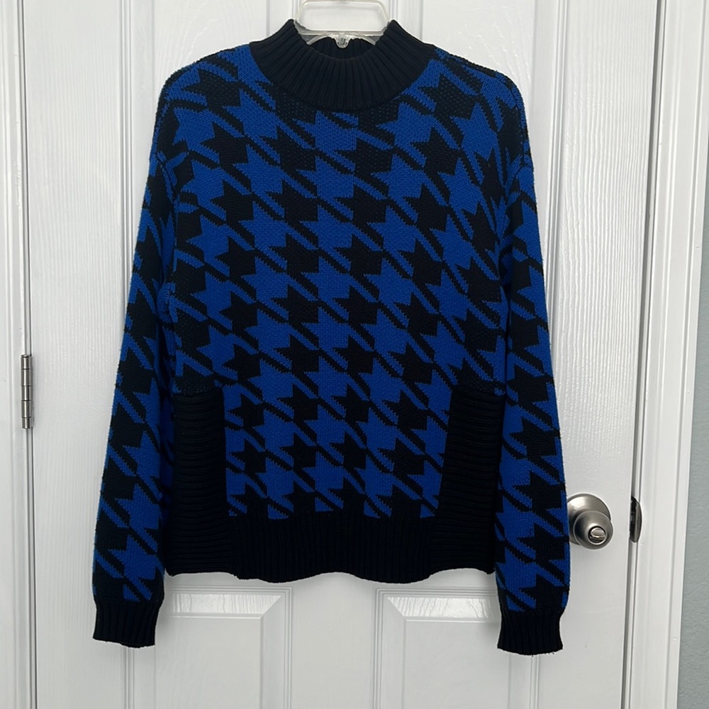Nine West cobalt and black houndstooth sweater.  Medium